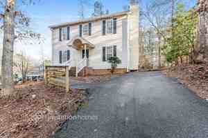 featured image of 124 Baldwin Dr