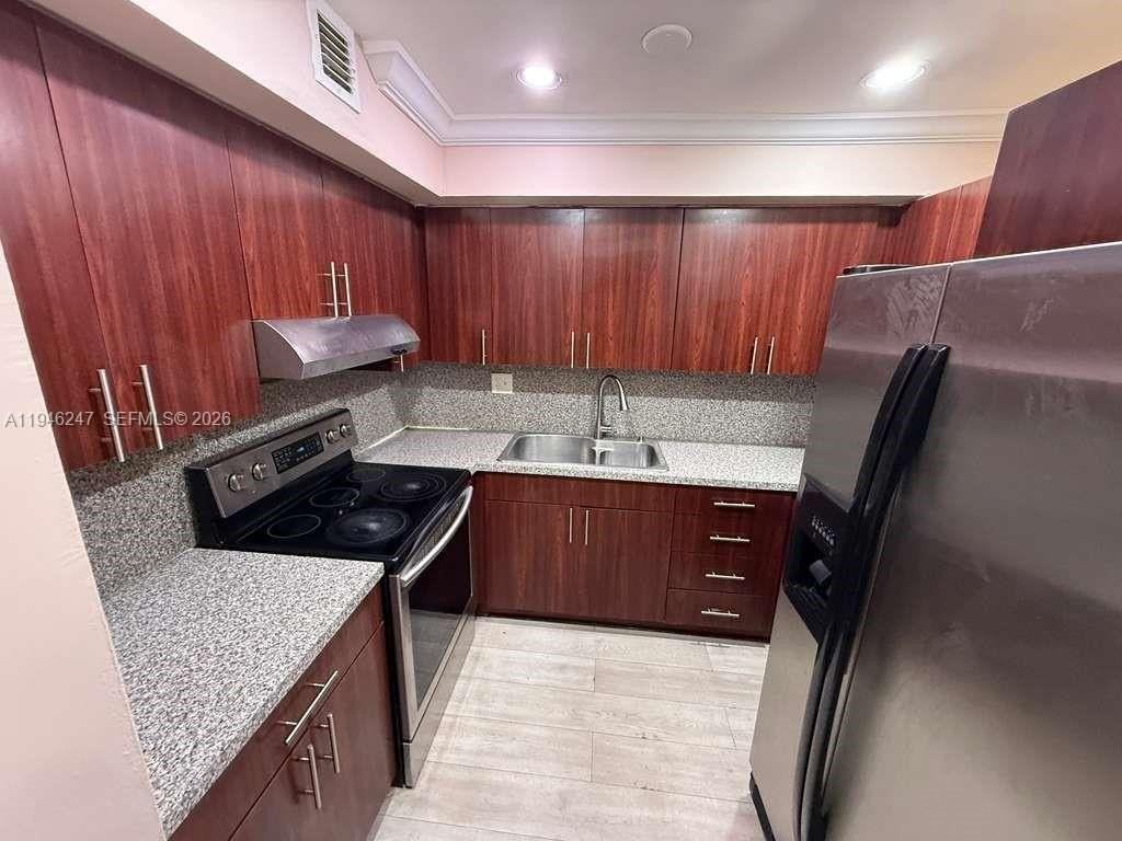 6125 W 20th Ave #111 - Photo 6 of 27