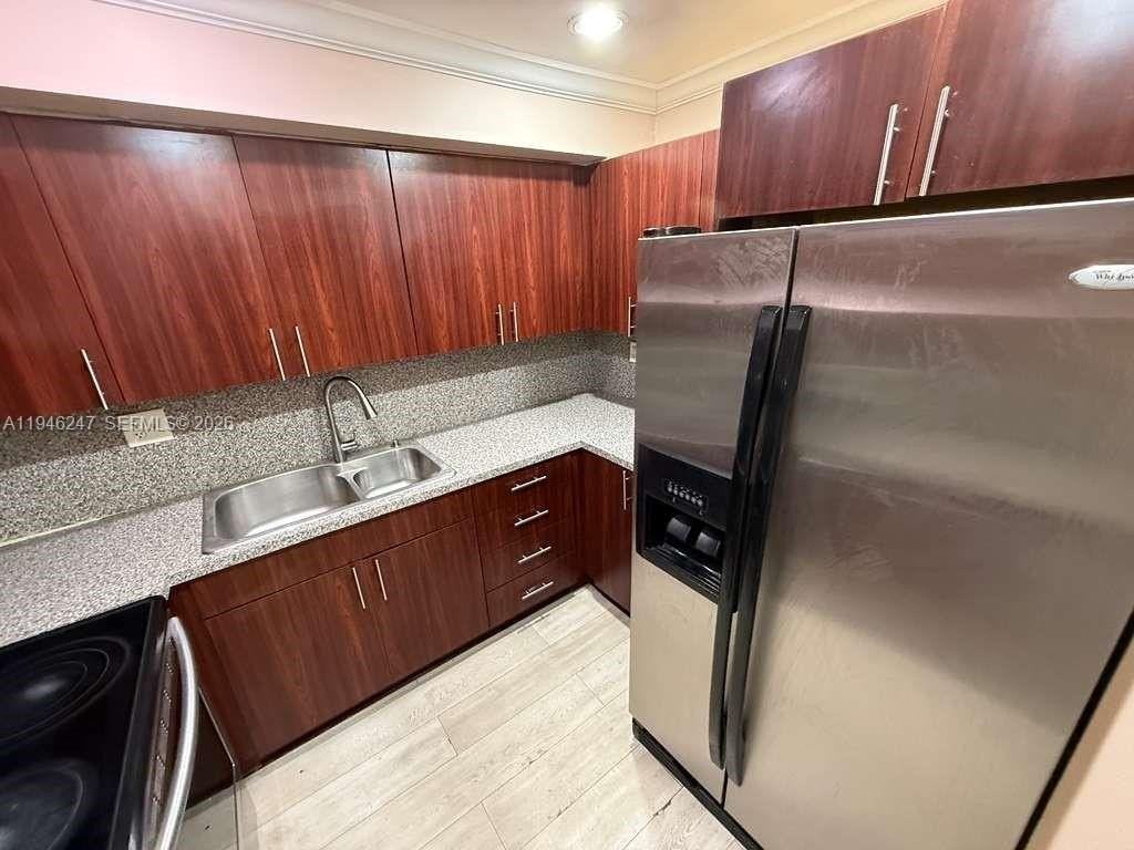 6125 W 20th Ave #111 - Photo 7 of 27