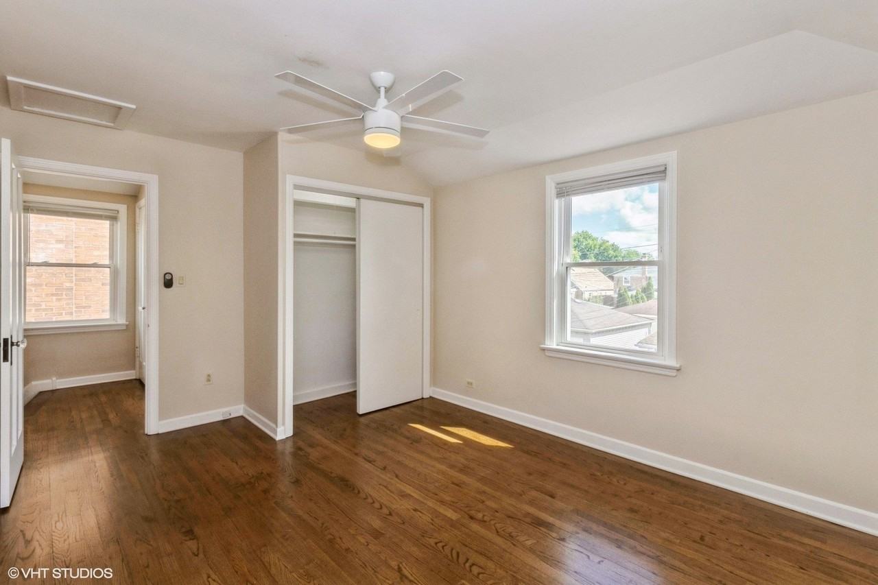 5111 N Newland Ave - Photo 4 of 15