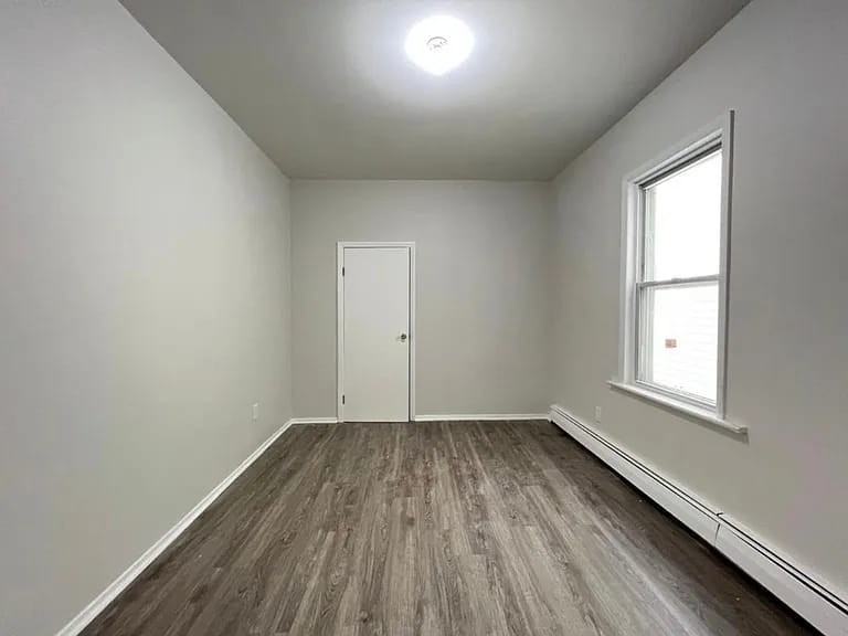 244 Ridge St #2 - Photo 6 of 8