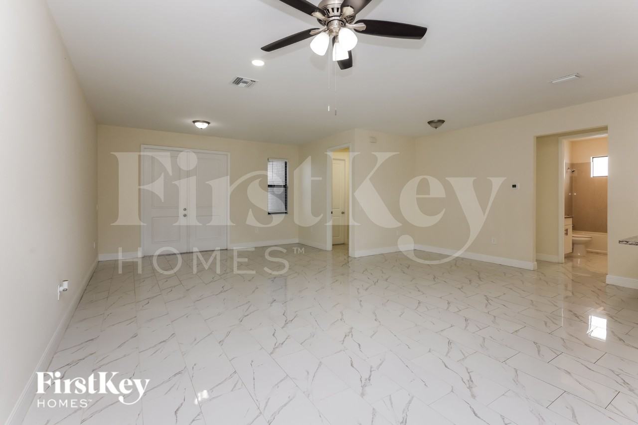 2607 6th St Sw - Photo 2 of 16