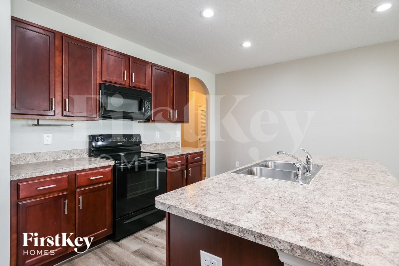 5836 Grey Heron Dr - Photo 7 of 16