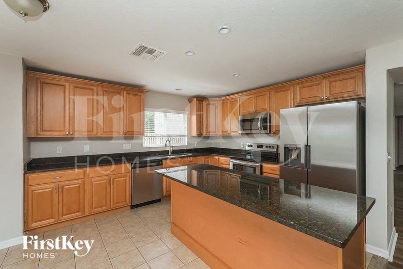 18828 Parapet Pl - Photo 6 of 15