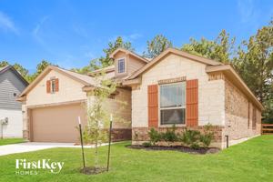 featured image of 119 Lakeway Cir