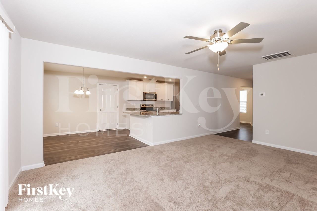 115 Teal Dr - Photo 2 of 18