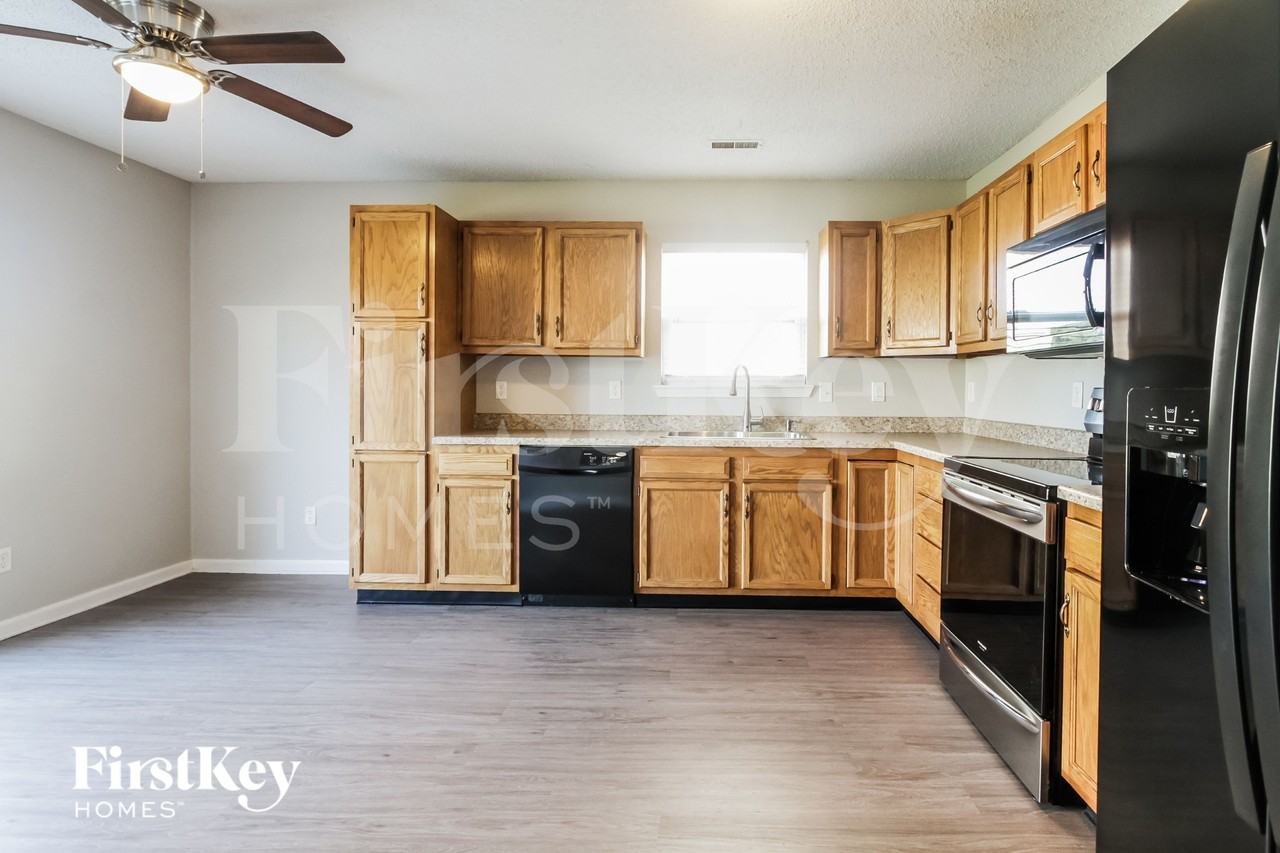 7604 Wood Stream Dr - Photo 6 of 15