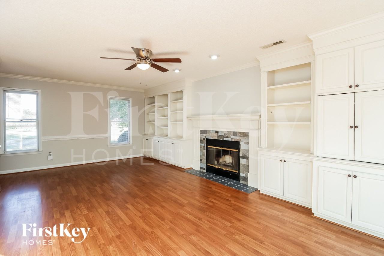 2071 Saponi Village Ct - Photo 2 of 18