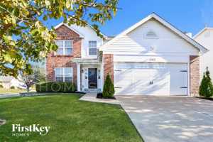 featured image of 1702 Briarmanor Dr