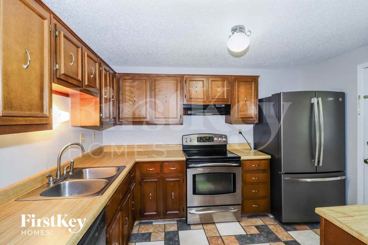 8441 Arendal Cv - Photo 7 of 18