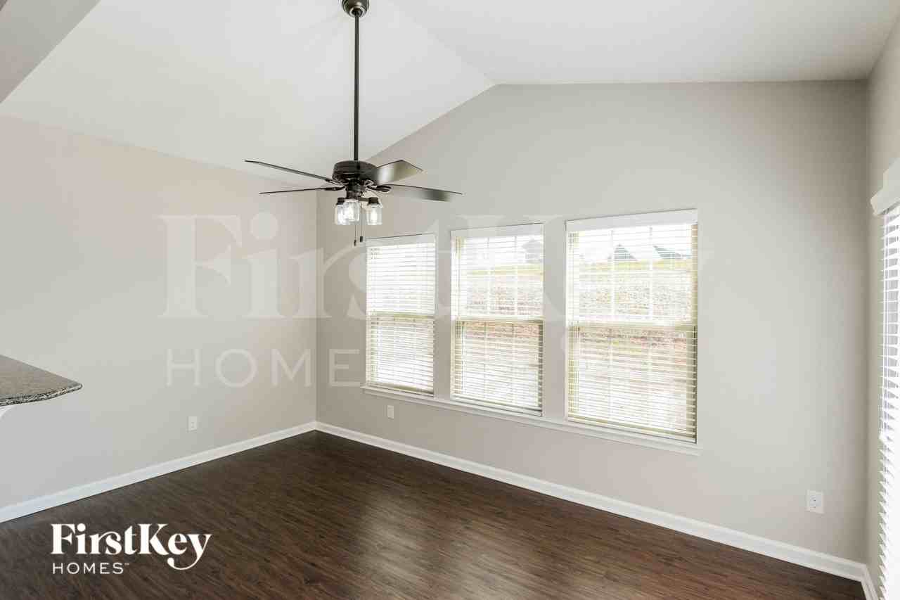 825 Wingthorn Rose Dr - Photo 6 of 15