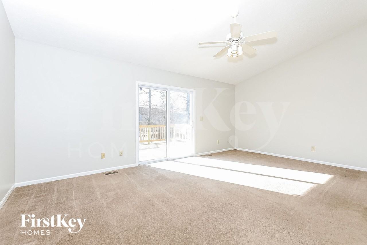 1961 Big Tree Dr - Photo 3 of 15