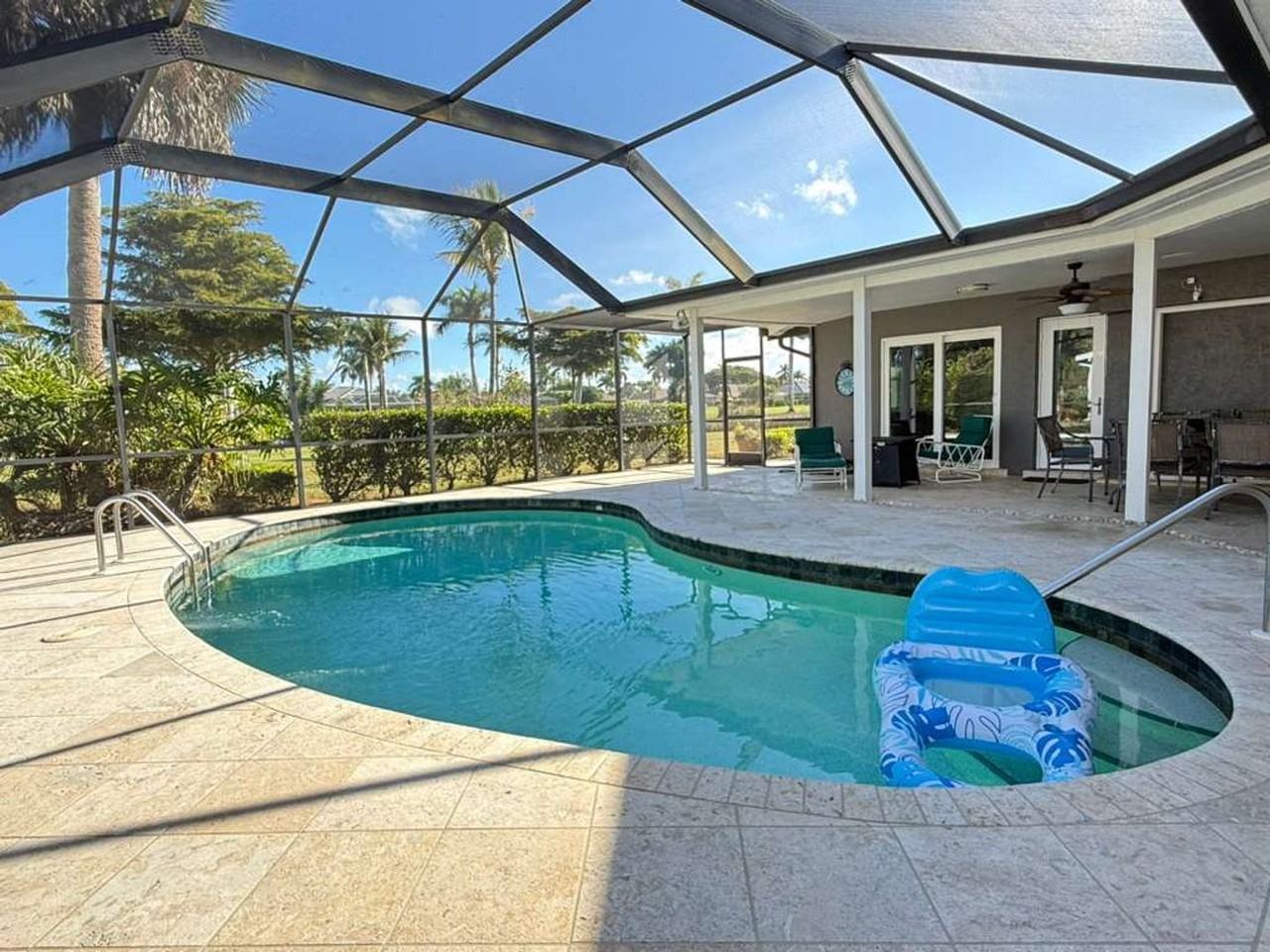 283 Forest Hills Blvd - Photo 4 of 21