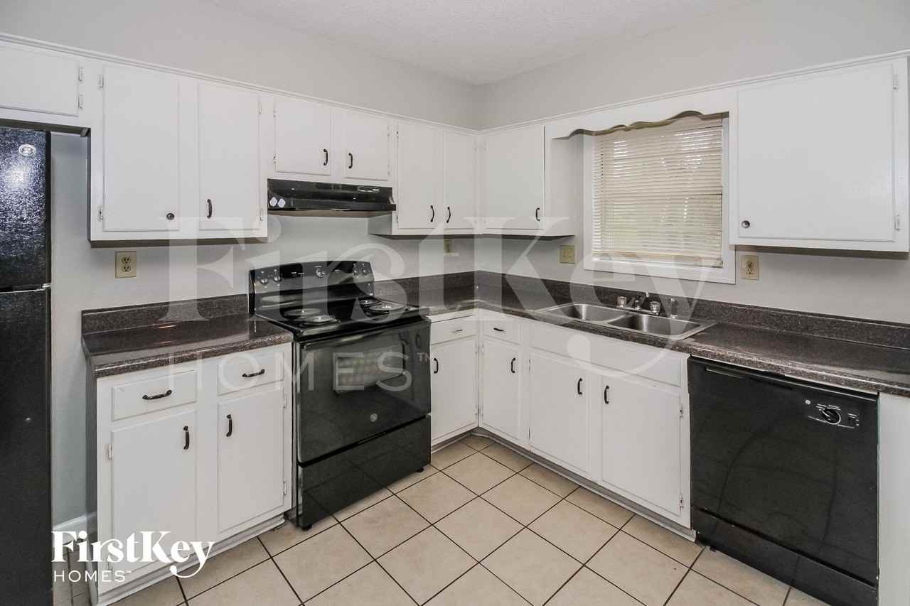 4094 Berrybrook Cv - Photo 7 of 15