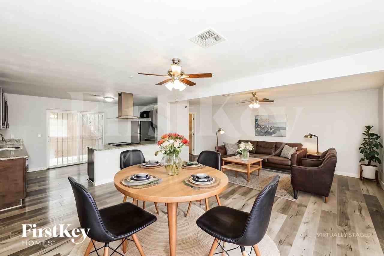 2012 Bennett St - Photo 7 of 19