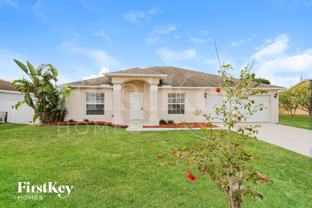 1168 Sw Idol Ave - Photo 1 of 1