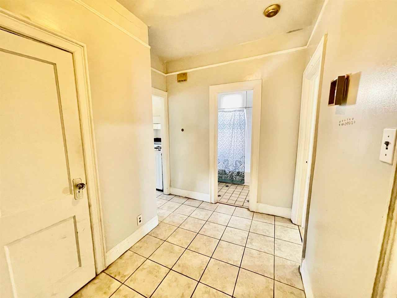 235 Liberty Ave ##6 - Photo 4 of 19