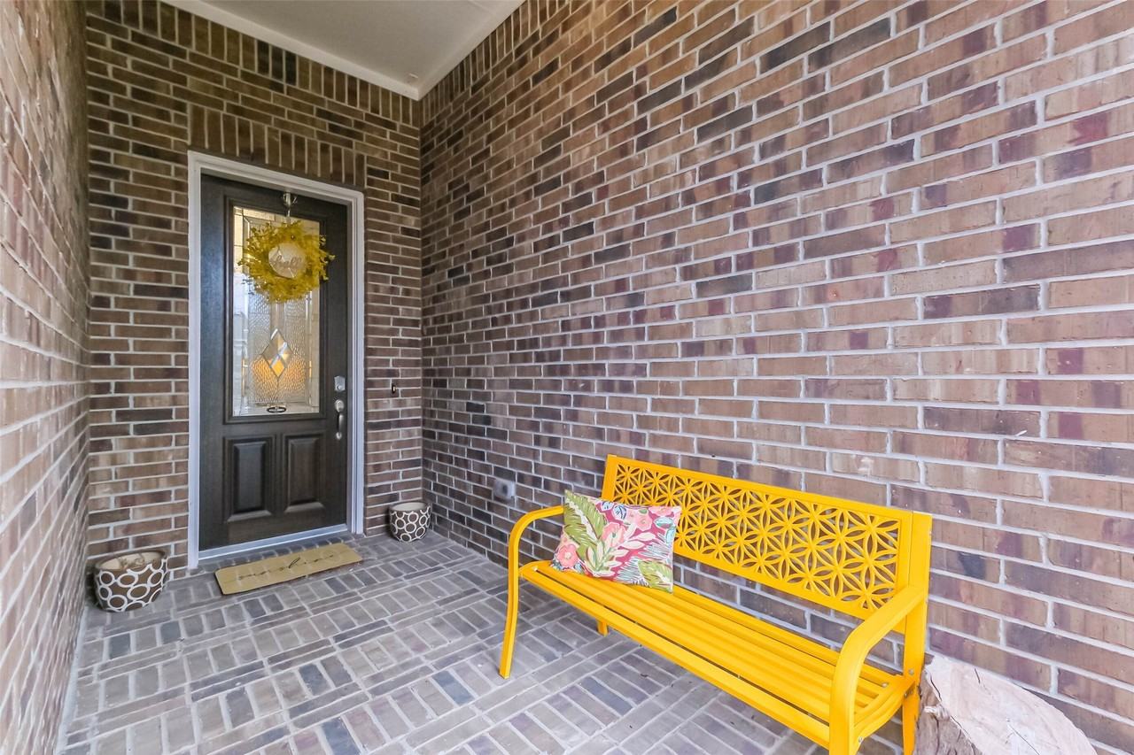 6214 Scott Way Divide - Photo 2 of 19