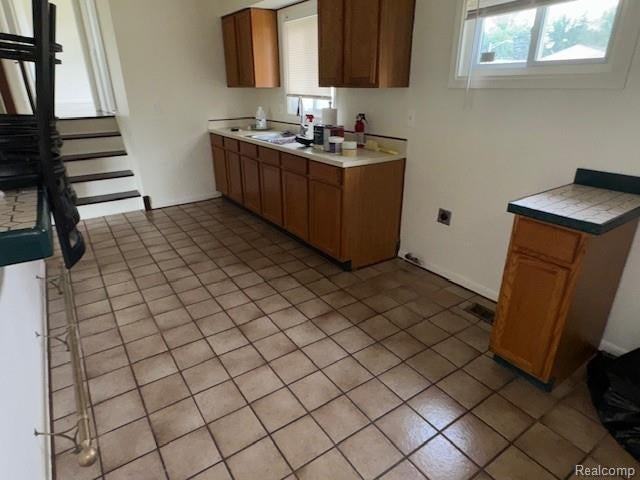 28426 Halecreek St - Photo 5 of 29