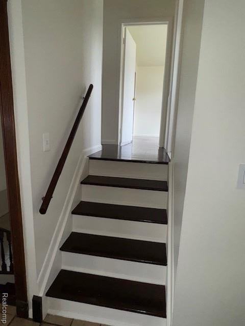 28426 Halecreek St - Photo 7 of 29