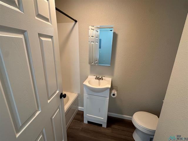 206 S 8th St - Photo 6 of 9