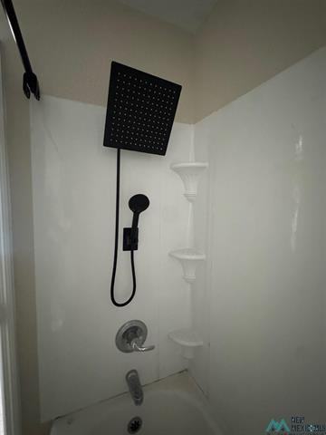 206 S 8th St - Photo 7 of 9