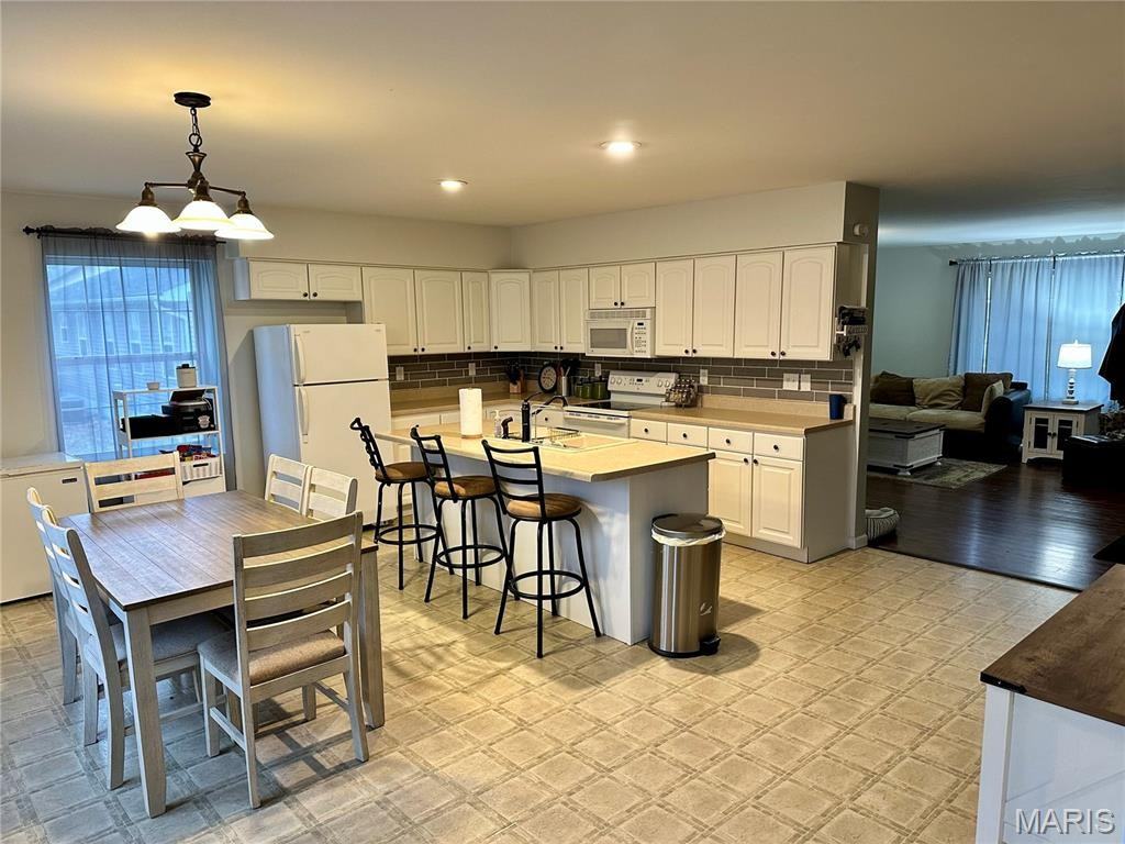 202 W Delmar Ave ##B - Photo 7 of 31