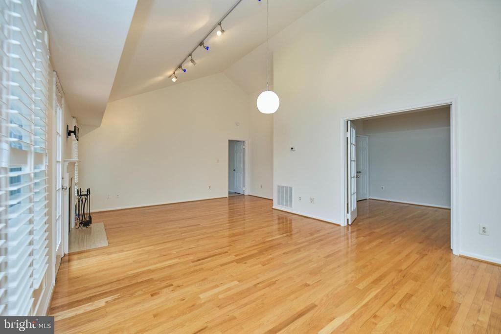 1565 Church Hill Pl - Photo 5 of 29