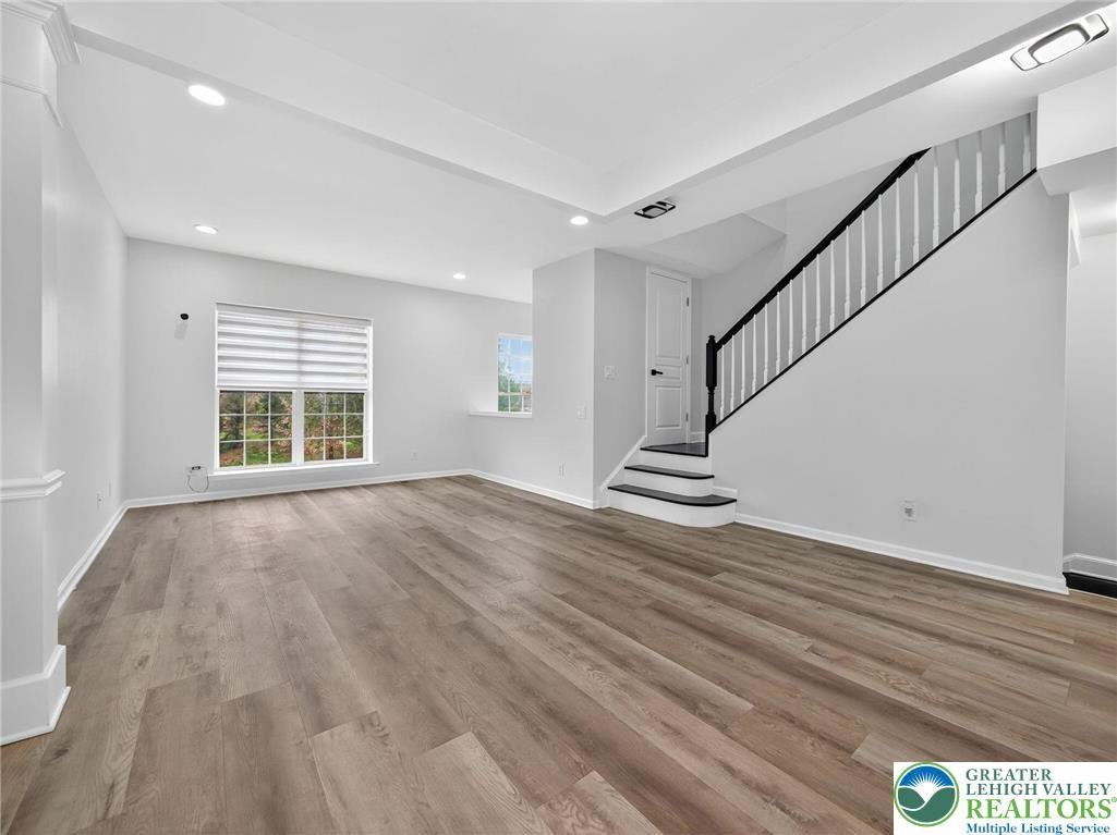 8450 Putnam Ct - Photo 3 of 15