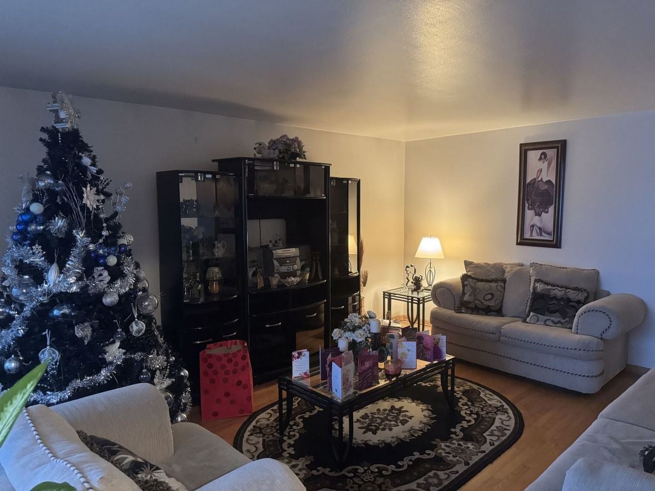 15214 Woodlawn Ave - Photo 3 of 23