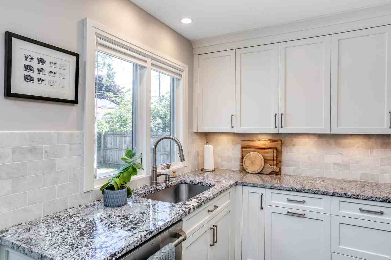 1265 S Bates St - Photo 6 of 22
