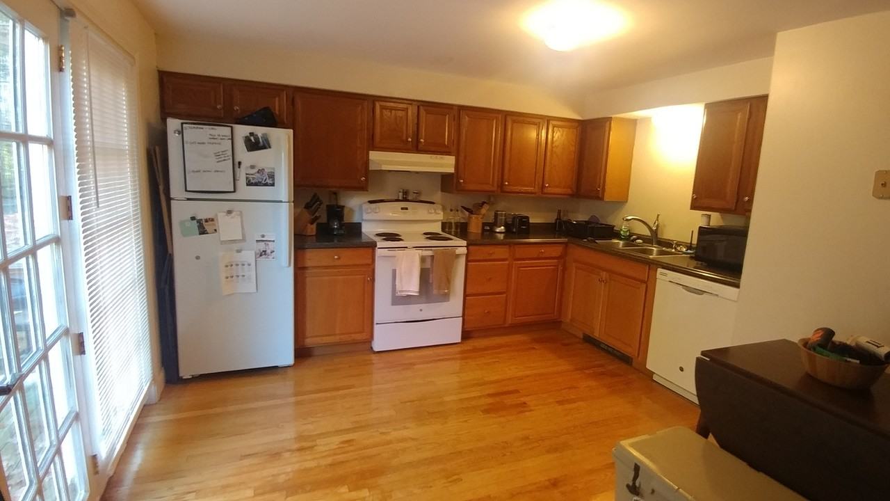 364 Emerys Bridge Rd - Photo 6 of 11