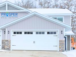 featured image of 341 E 3rd Ave