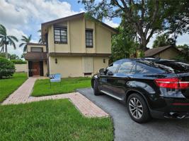 featured image of 9154 Sw 132nd Ln #1
