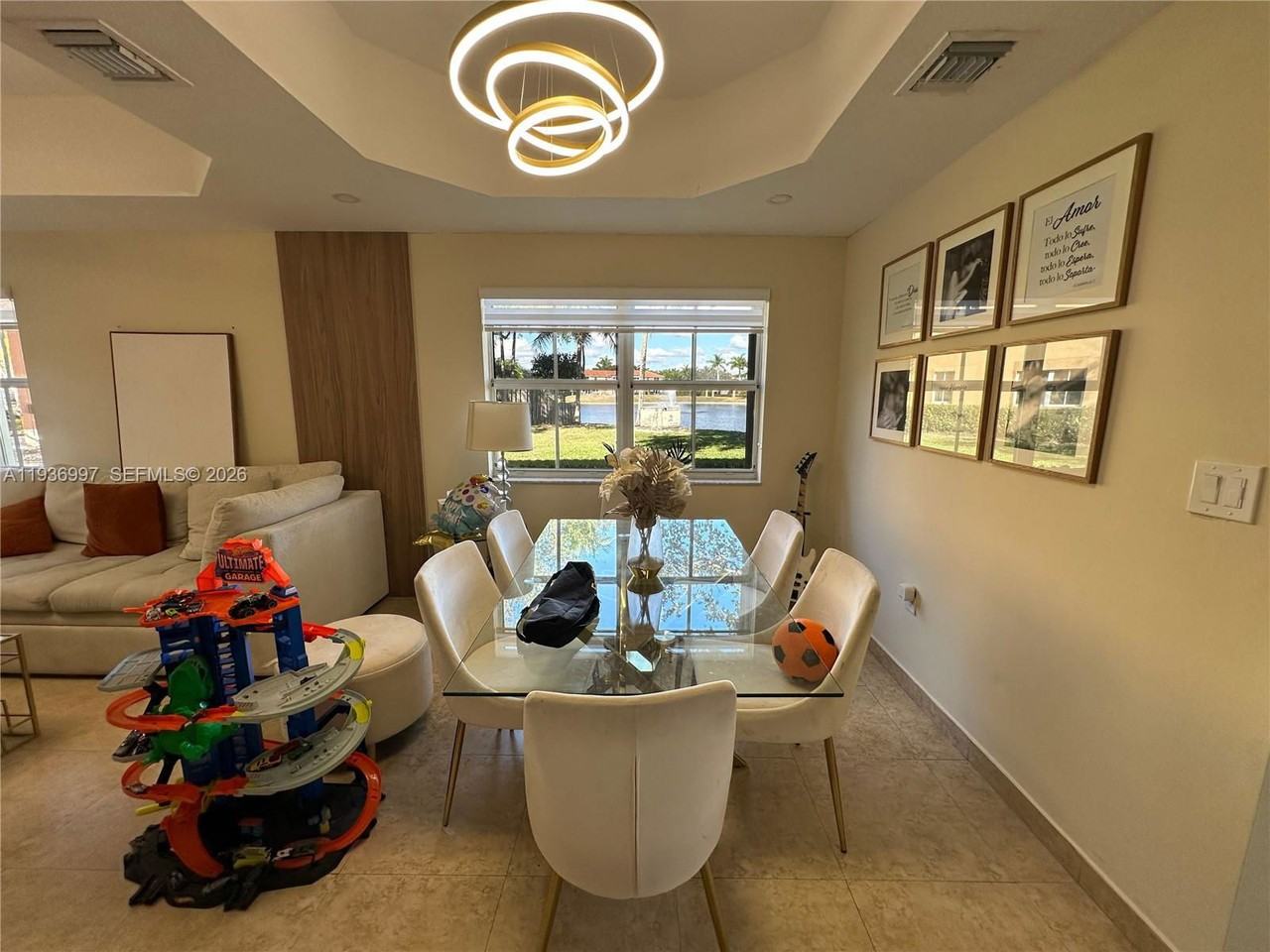 15313 Sw 31st Ter #15313 - Photo 4 of 8