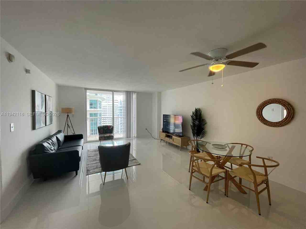 1200 Brickell Bay Dr #3104 - Photo 3 of 8