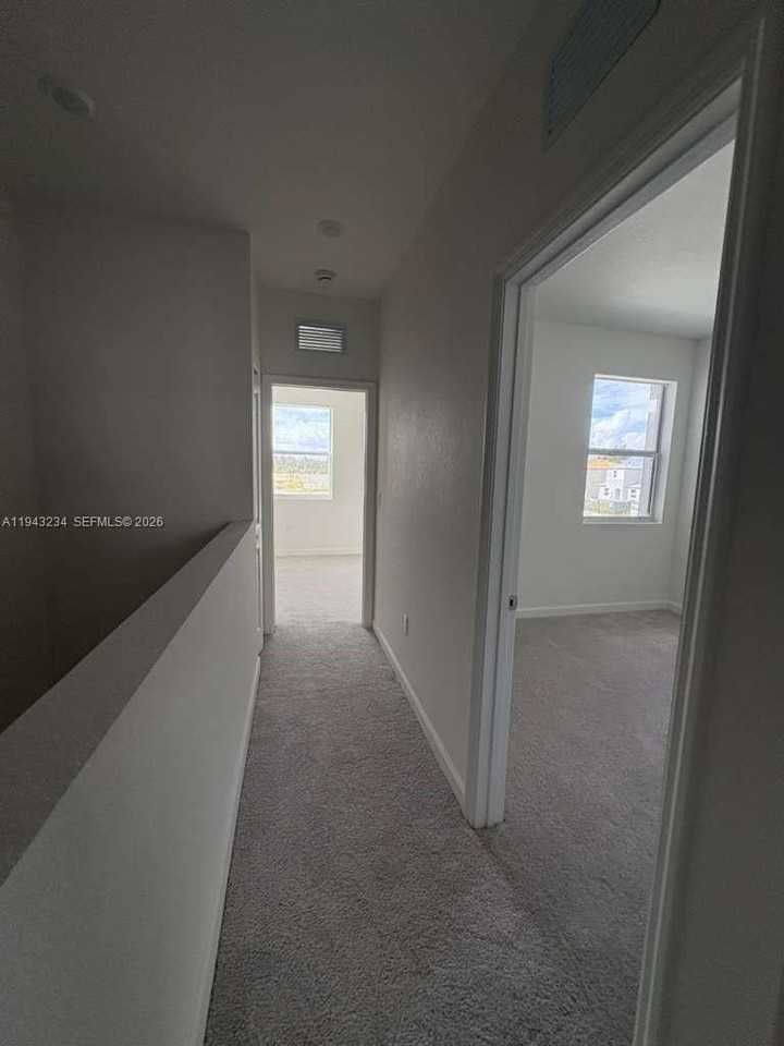 35663 Sw 178th Ct - Photo 7 of 8