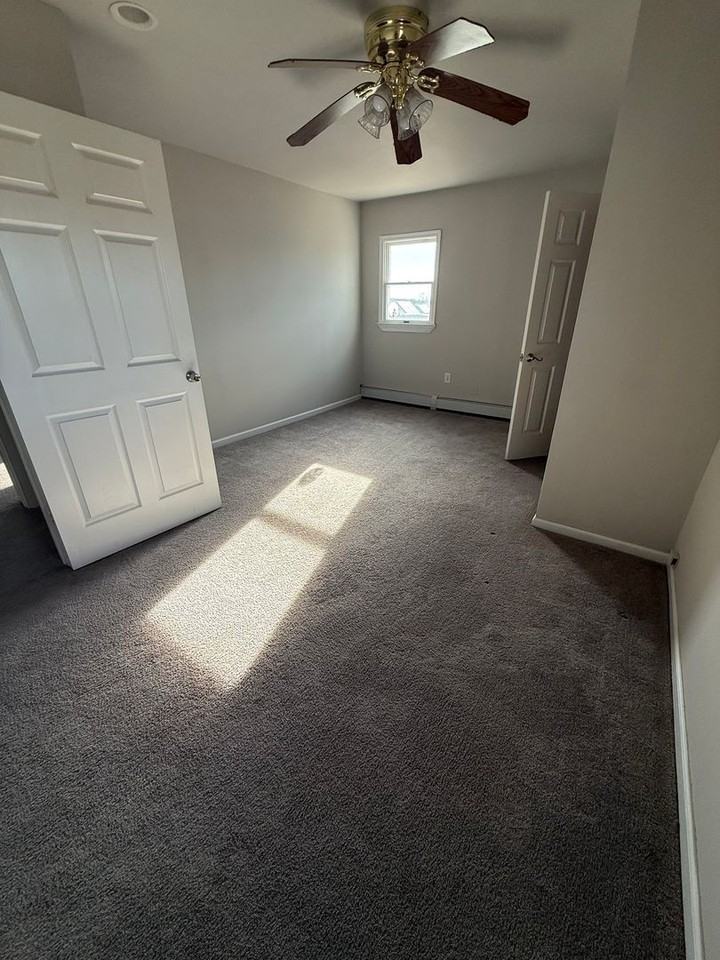 33 Canoebirch Rd - Photo 5 of 19