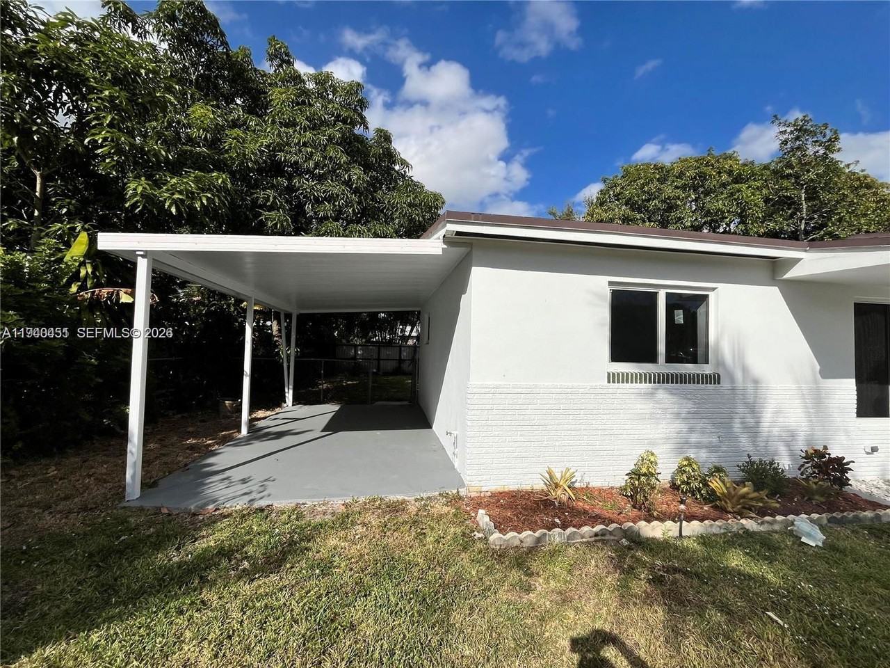 971 Nw 200th Ter - Photo 2 of 8