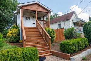 featured image of 1902 26th Ave S