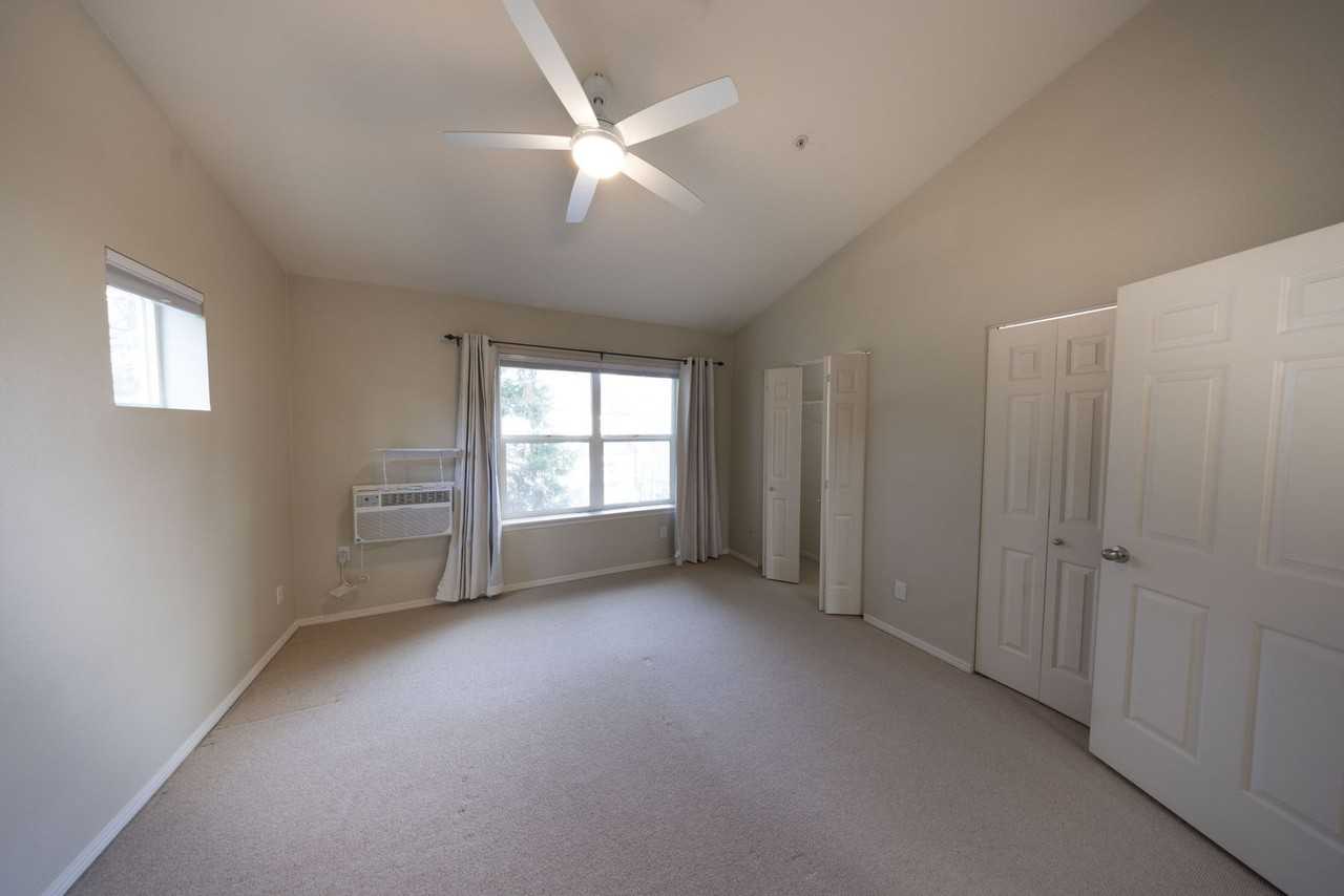 1553 Se Cutter Ln - Photo 7 of 20