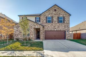 featured image of 4638 Teverola Dr