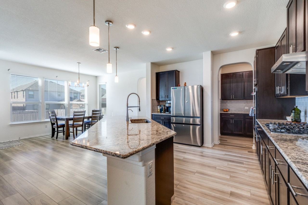 4638 Teverola Dr - Photo 2 of 15