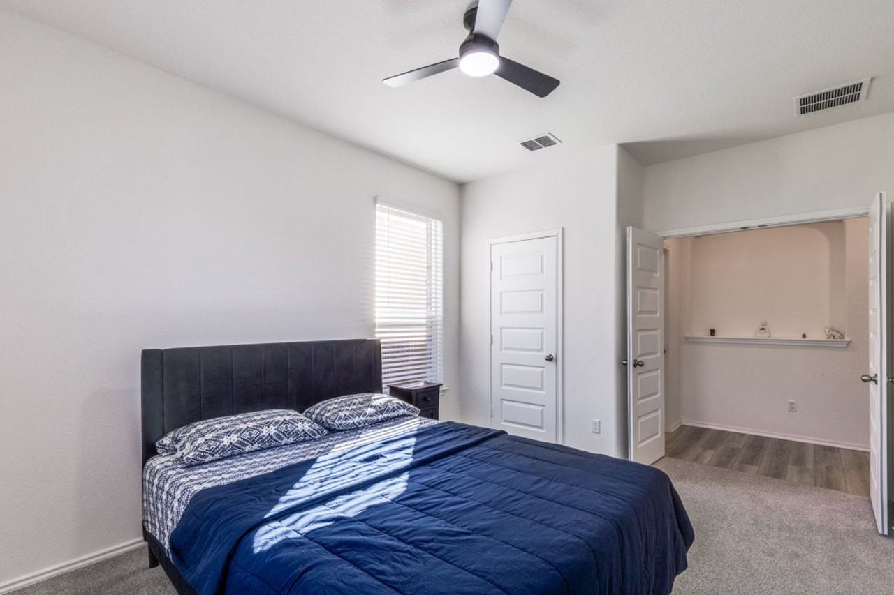 4638 Teverola Dr - Photo 7 of 15