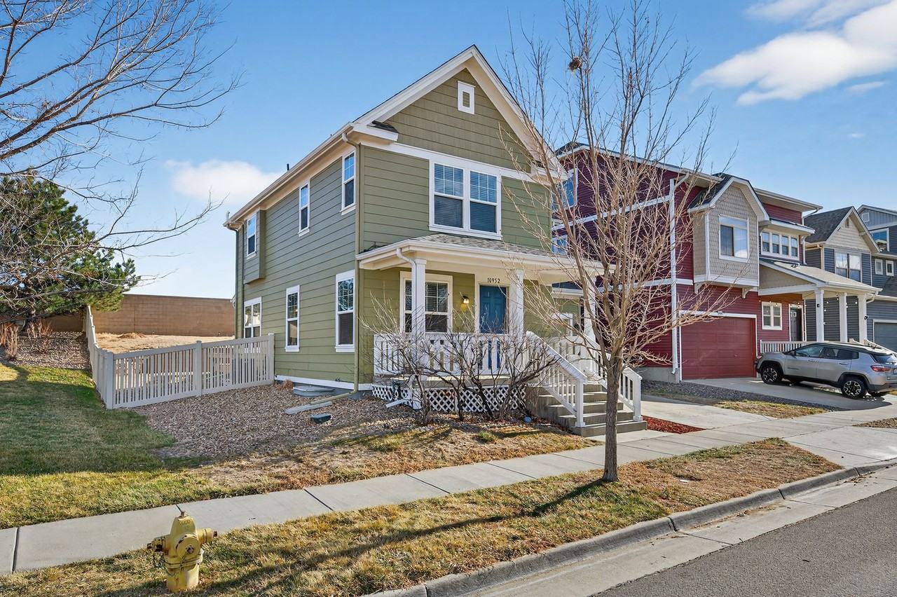 10952 10952 Dayton Way Commerce City - Photo 4 of 36