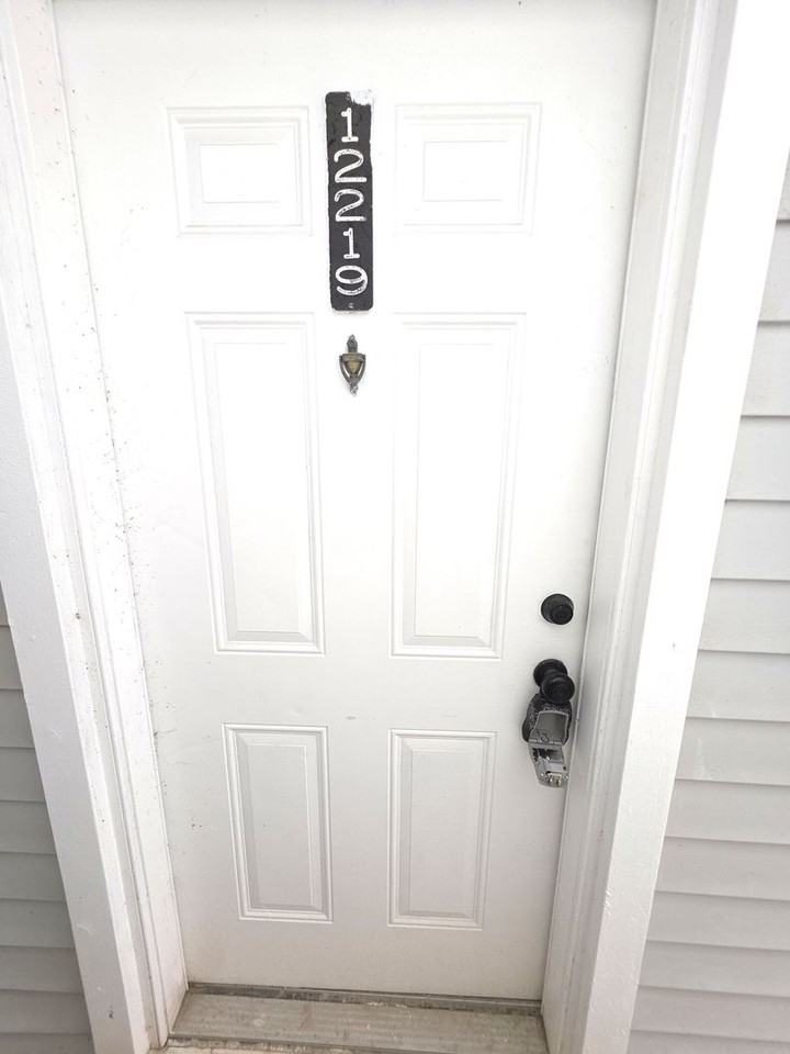 12219 Armenia Gables Cir - Photo 3 of 17