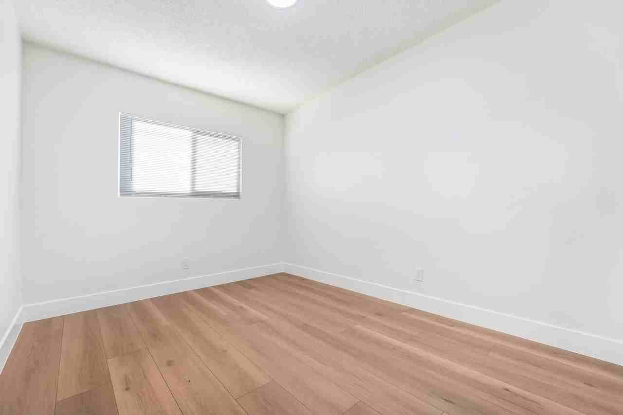 1115 Fedora St #6 - Photo 5 of 10