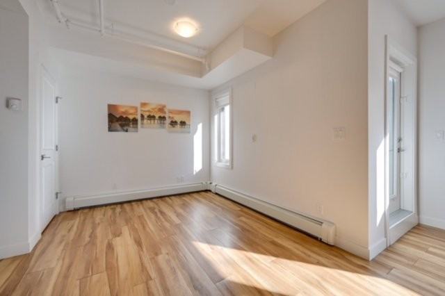 11302 85 St Nw - Photo 2 of 10