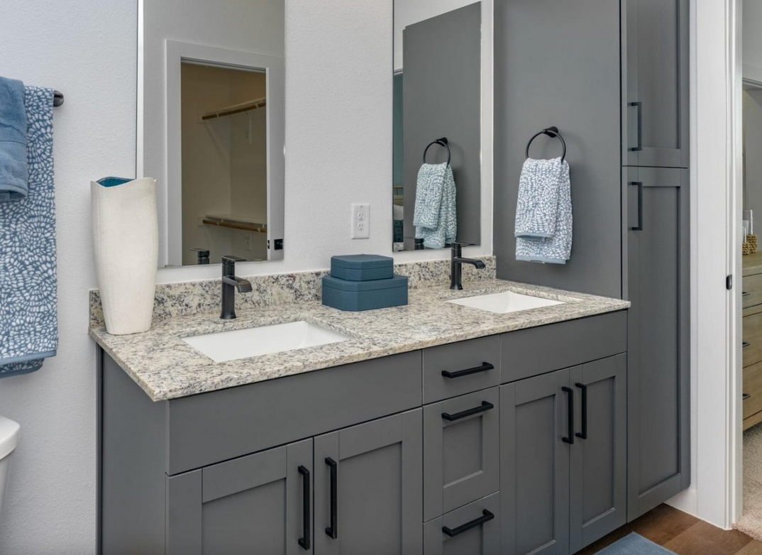 1560 Soccer Drive - Photo 3 of 16