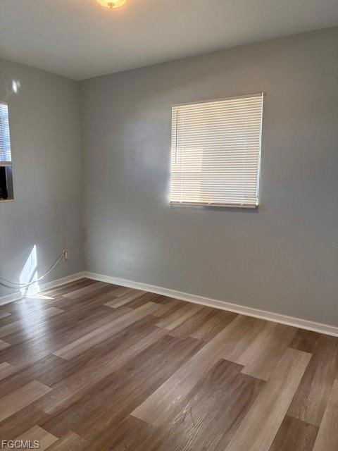 1152 Cherokee Ave - Photo 7 of 8